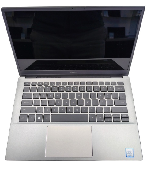 Lekki DELL Latitude 3301 13,3' i5(4R) 8GB 256GB SSD Win11Home