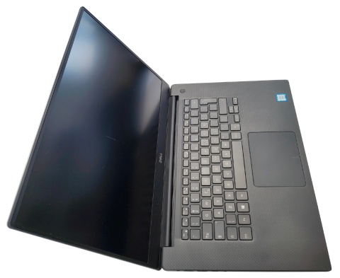 Mocny Dell Precision 5520 15,6" i7 16GB/512GB SSD Nvidia Quadro M1200 4GB